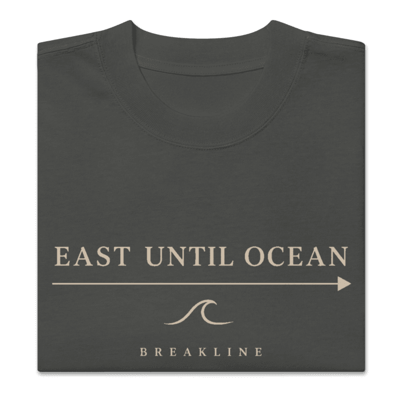 East until Ocean Oversized faded t-shirt - photo 2