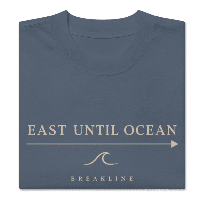East until Ocean Oversized faded t-shirt - photo 3